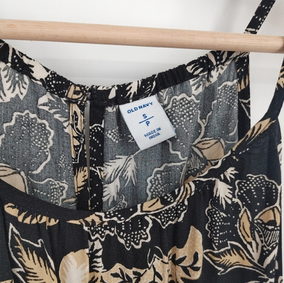 Old Navy | printed romper - Picture 5 of 7